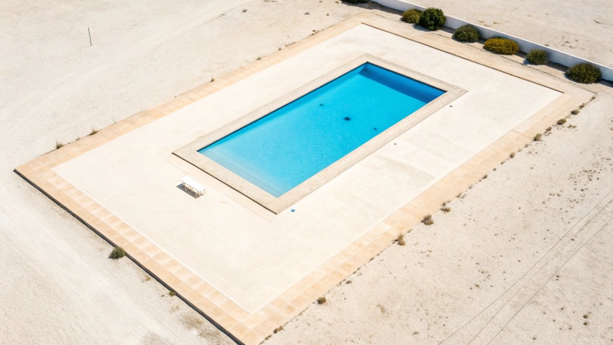 Quel type de terrain faut-il pour construire une piscine ? 